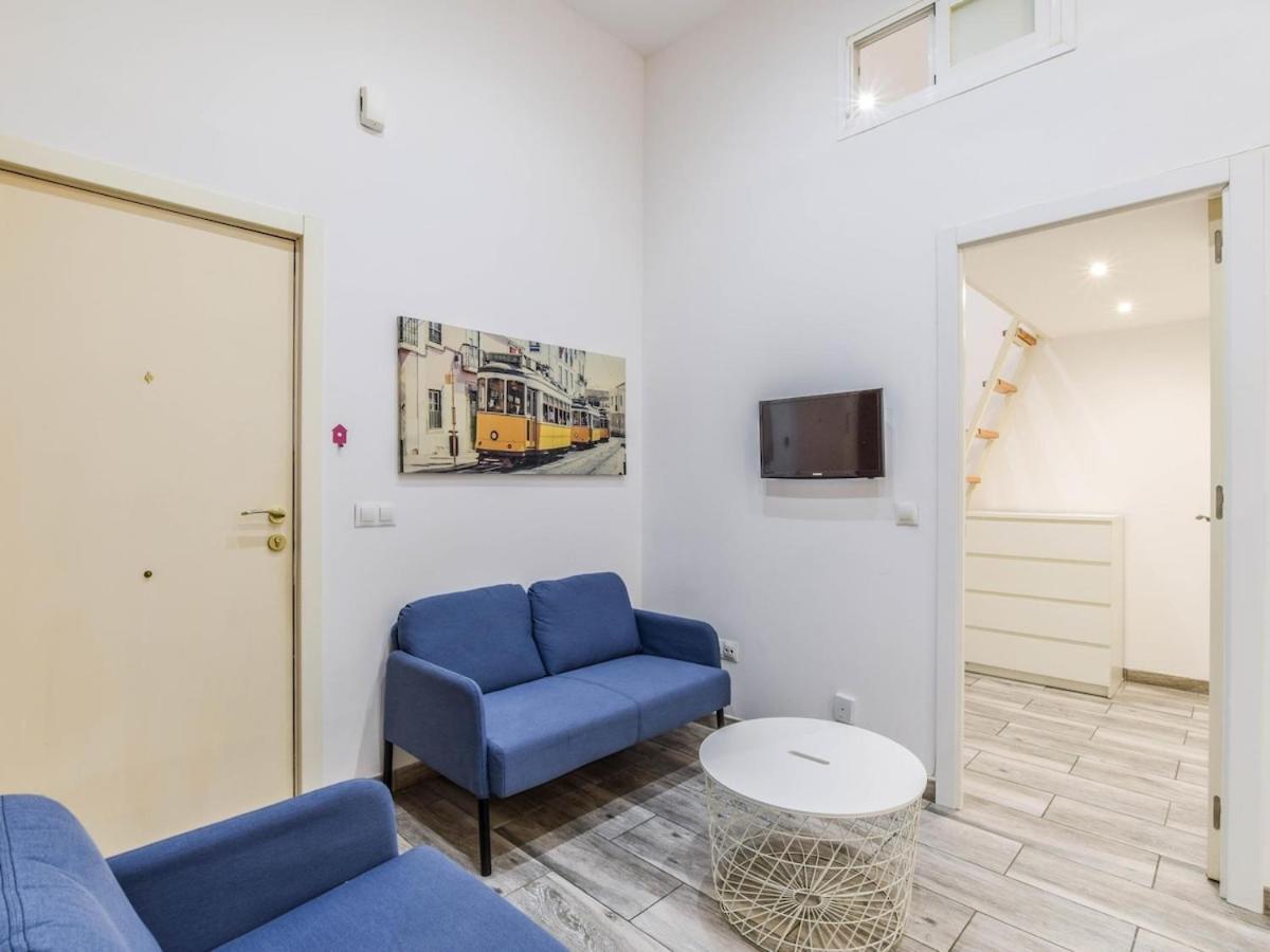 Apartamento En Cuatro Caminos 6 Personas Alquiler Temporal *